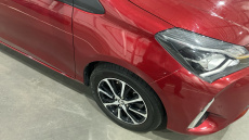 Toyota Yaris 1.5 VVT-i Icon Tech 5dr CVT Petrol Hatchback